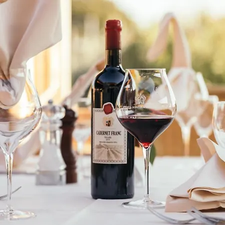 فندق Agrihotel Elisabetta Collemezzano