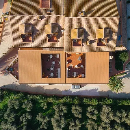Agrihotel Elisabetta Collemezzano