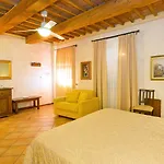 Отель Tenuta Elisabetta Collemezzano
