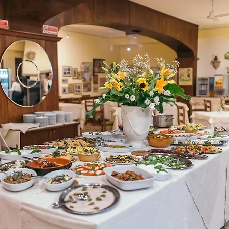 Szálloda Agrihotel Elisabetta Collemezzano