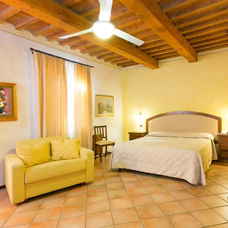 Tenuta Elisabetta Collemezzano