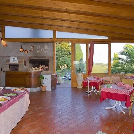 Tenuta Elisabetta 3* Collemezzano