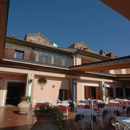 Agrihotel Elisabetta 3* Collemezzano