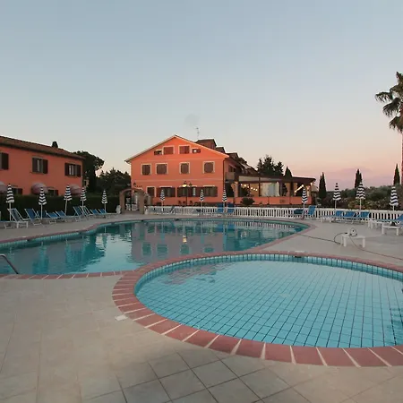 Agrihotel Elisabetta 3*